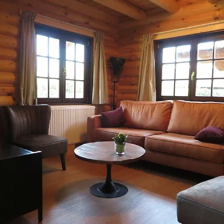 בית נופש Atmospheric, Wooden House With A Dishwasher, In Nature *