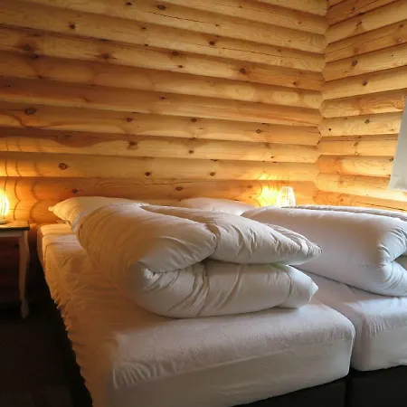 בית נופש Atmospheric, Wooden House With A Dishwasher, In Nature