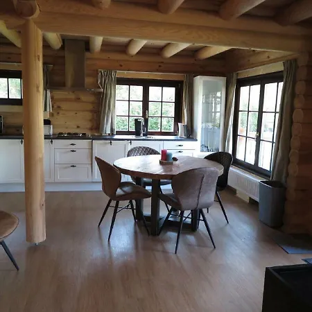 Atmospheric, Wooden House With A Dishwasher, In Nature בית נופש הונדרלו
